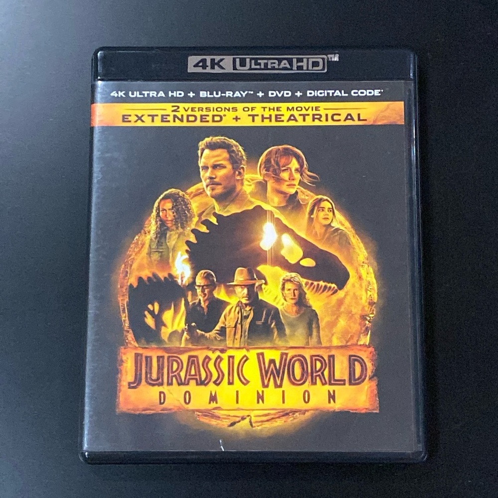 Jurassic World Dominion - 4K Ultra HD, Blu-ray & DVD Combo Set